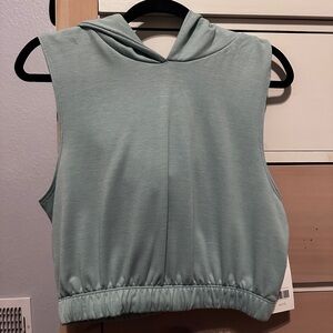 NWT Women's Athlesure Sleeveless Cropped Hoodie - Pistachio- Large